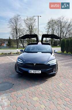 Внедорожник / Кроссовер Tesla Model X 2016 в 