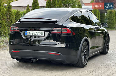 Внедорожник / Кроссовер Tesla Model X 2016 в 