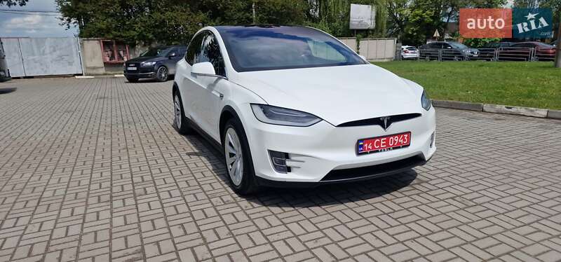 Внедорожник / Кроссовер Tesla Model X 2018 в Тернополе