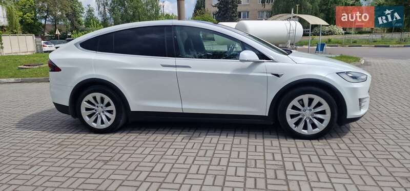 Внедорожник / Кроссовер Tesla Model X 2018 в Тернополе