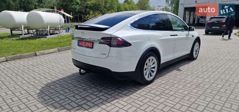 Внедорожник / Кроссовер Tesla Model X 2018 в Тернополе