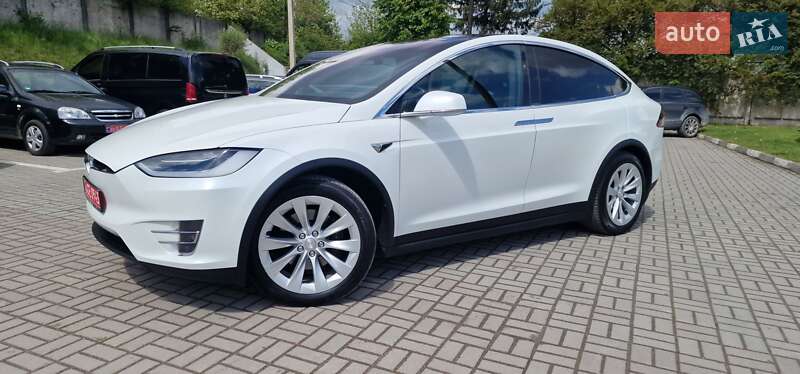 Внедорожник / Кроссовер Tesla Model X 2018 в Тернополе