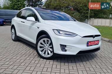 Позашляховик / Кросовер Tesla Model X 2018 в 