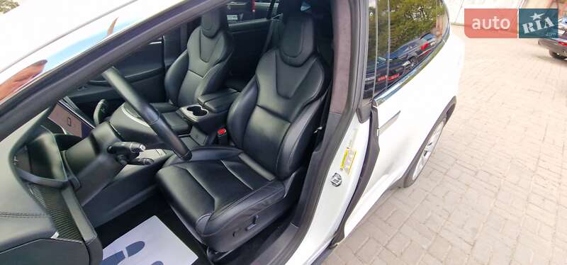 Внедорожник / Кроссовер Tesla Model X 2018 в Тернополе