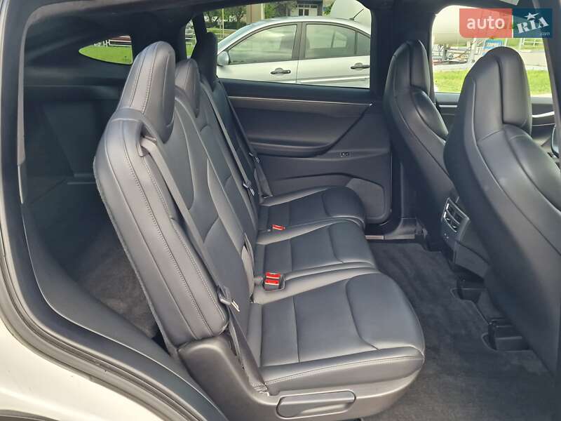 Внедорожник / Кроссовер Tesla Model X 2018 в Тернополе