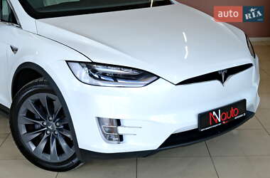 Внедорожник / Кроссовер Tesla Model X 2018 в 