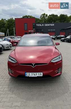 Позашляховик / Кросовер Tesla Model X 2020 в Чернівцях