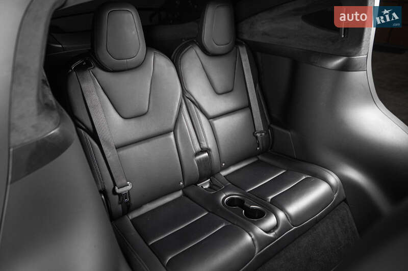 Внедорожник / Кроссовер Tesla Model X 2018 в Одессе фото 60 Внедорожник / Кроссовер Tesla Model X 2018 в Одессе