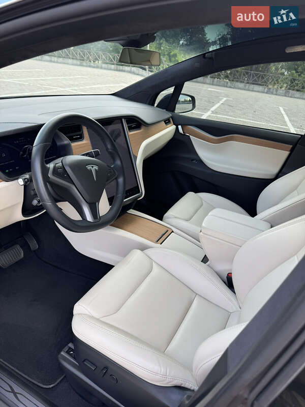 Позашляховик / Кросовер Tesla Model X 2020 в Харкові фото 7 Позашляховик / Кросовер Tesla Model X 2020 в Харкові