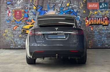 Внедорожник / Кроссовер Tesla Model X 2018 в 