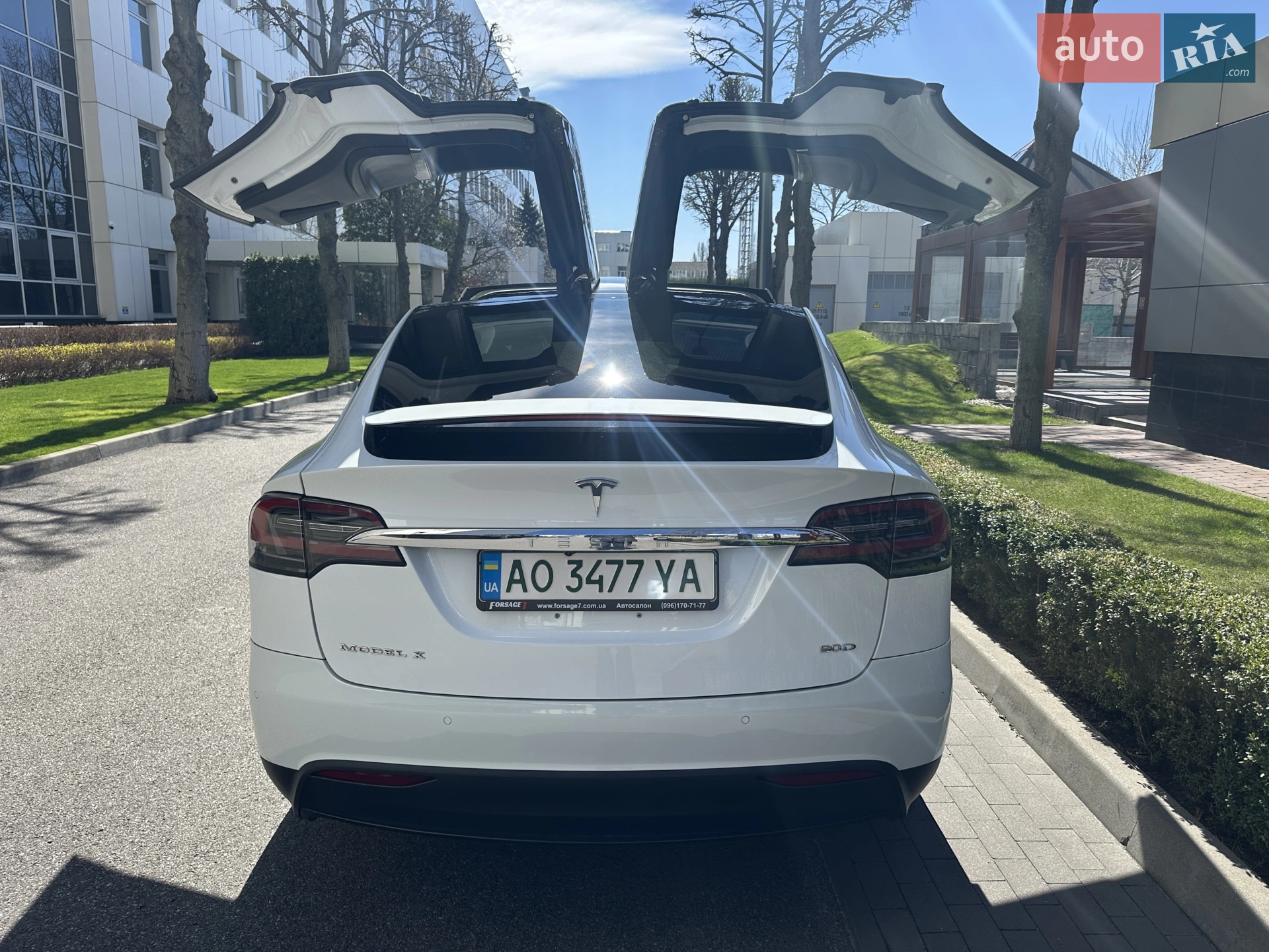 2016 Tesla Model X - мініатюра 4