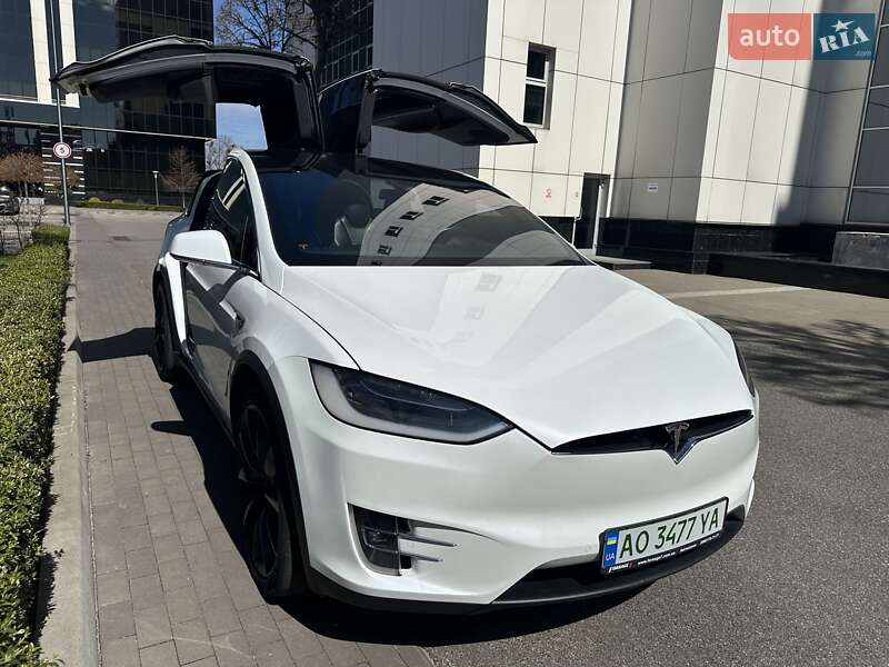 Внедорожник / Кроссовер Tesla Model X 2016 в Киеве фото 6 Внедорожник / Кроссовер Tesla Model X 2016 в Киеве