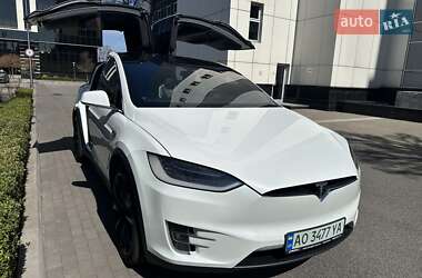 Внедорожник / Кроссовер Tesla Model X 2016 в 
