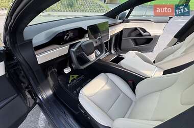Позашляховик / Кросовер Tesla Model X 2022 в 