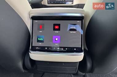 Позашляховик / Кросовер Tesla Model X 2022 в 