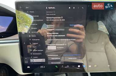 Позашляховик / Кросовер Tesla Model X 2022 в 