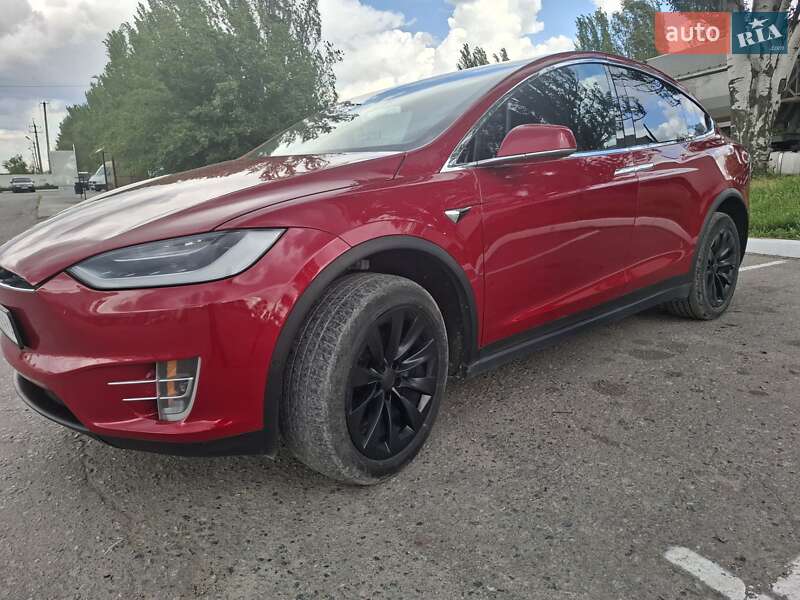 Внедорожник / Кроссовер Tesla Model X 2017 в Днепре