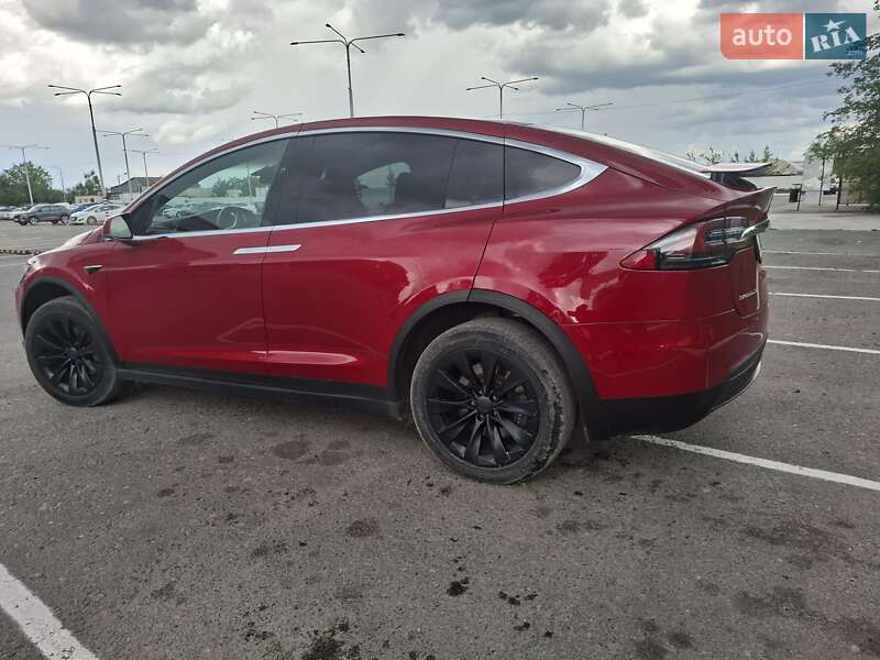 Внедорожник / Кроссовер Tesla Model X 2017 в Днепре