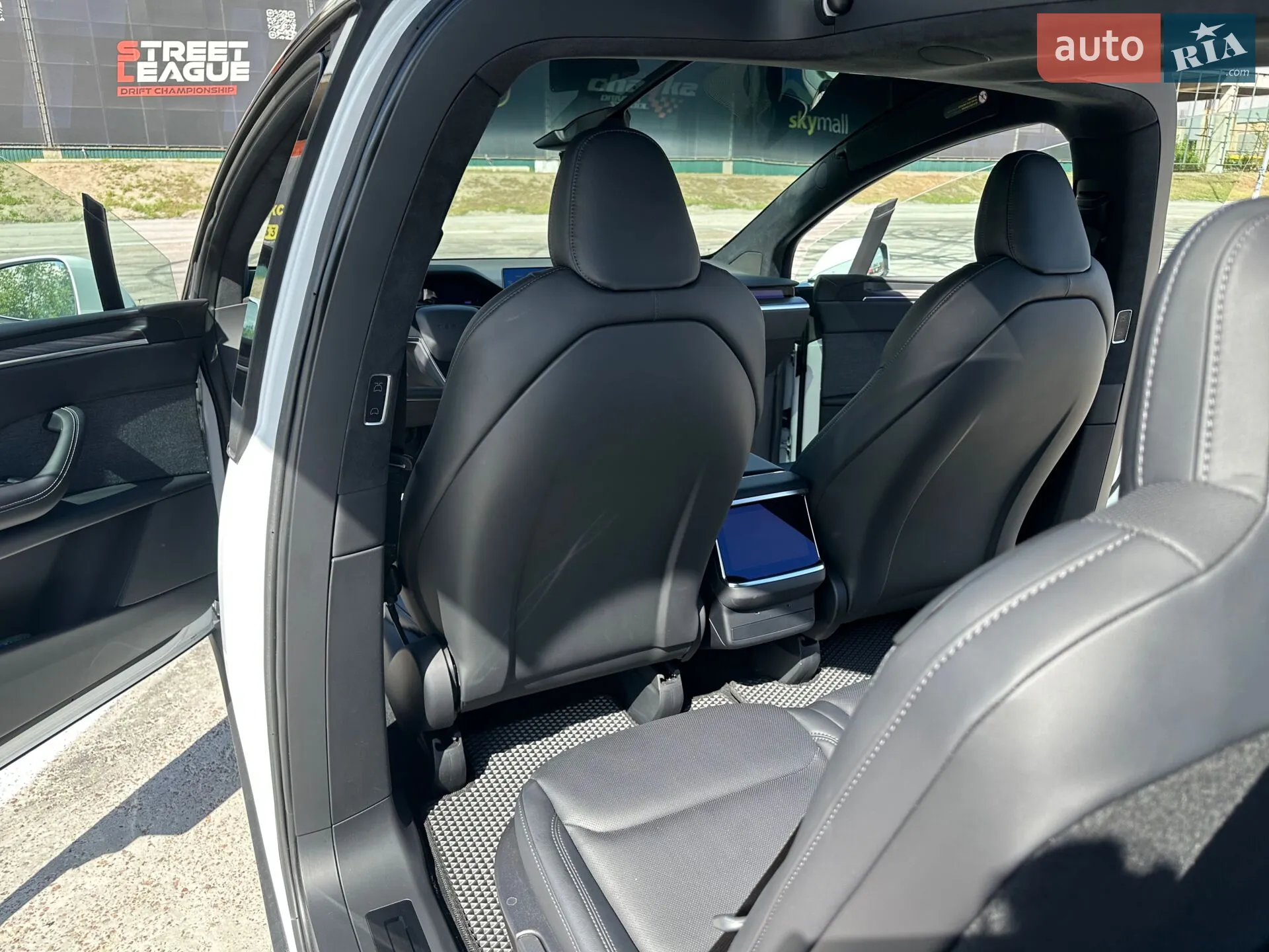 2022 Tesla Model X - мініатюра 11