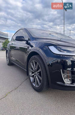 Внедорожник / Кроссовер Tesla Model X 2020 в 