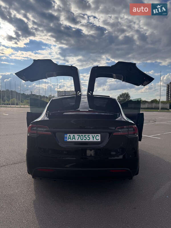 Позашляховик / Кросовер Tesla Model X 2020 в Києві