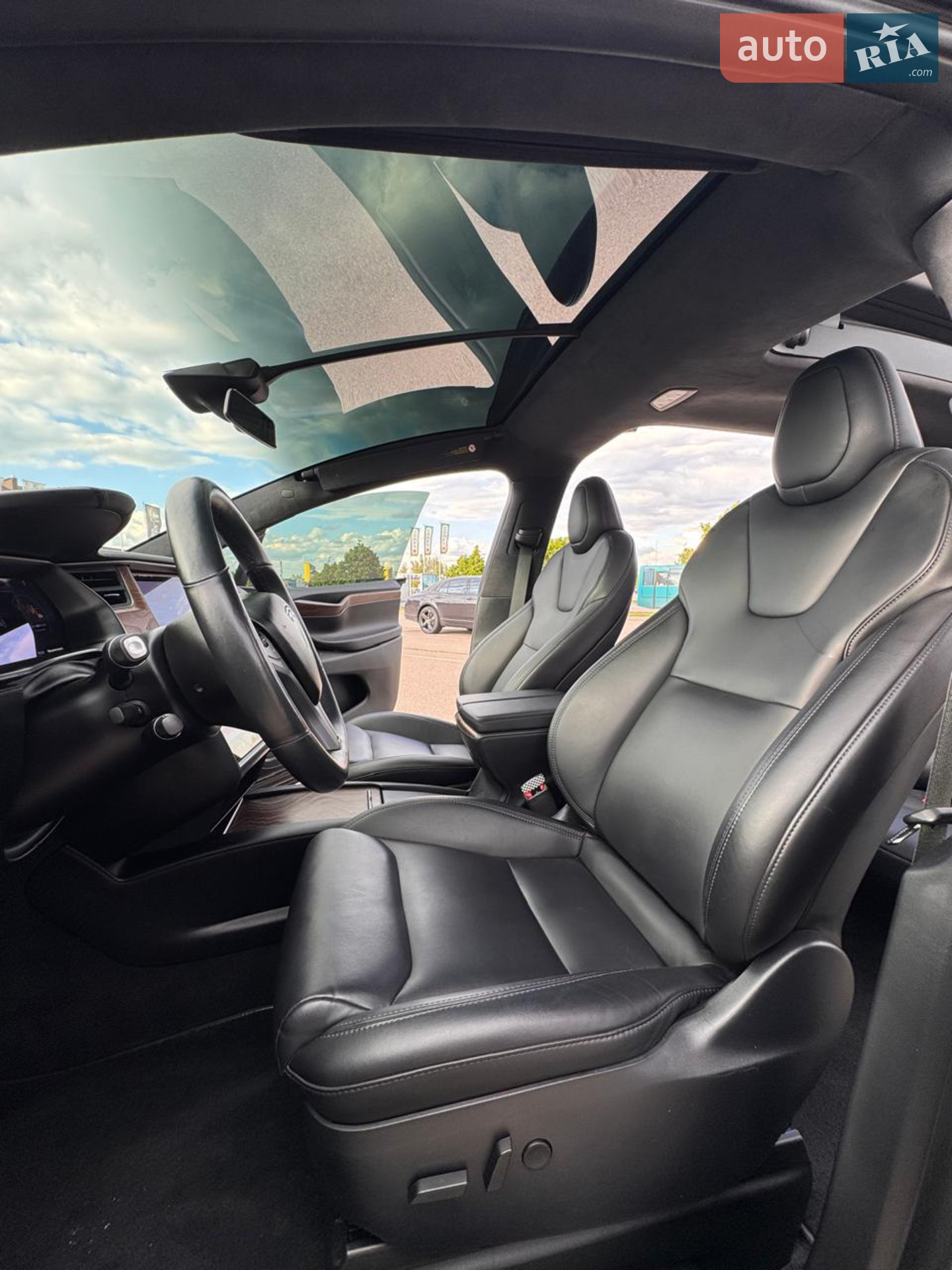 2020 Tesla Model X - мініатюра 31