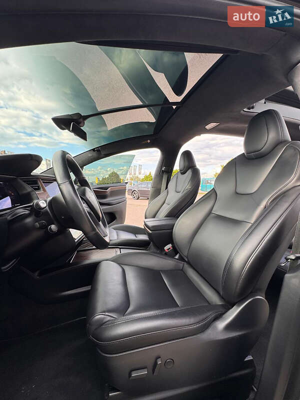 Позашляховик / Кросовер Tesla Model X 2020 в Києві