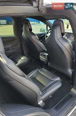 Внедорожник / Кроссовер Tesla Model X 2018 в 