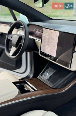 Внедорожник / Кроссовер Tesla Model X 2023 в 
