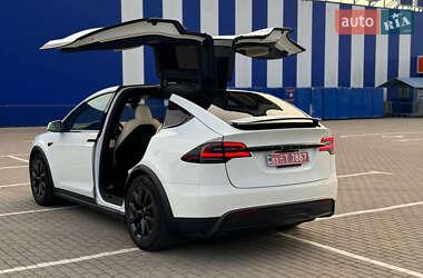 Внедорожник / Кроссовер Tesla Model X 2023 в 