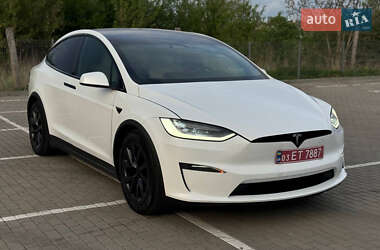 Внедорожник / Кроссовер Tesla Model X 2023 в 