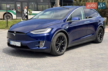 Внедорожник / Кроссовер Tesla Model X 2016 в 
