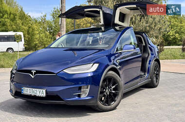 Внедорожник / Кроссовер Tesla Model X 2016 в 