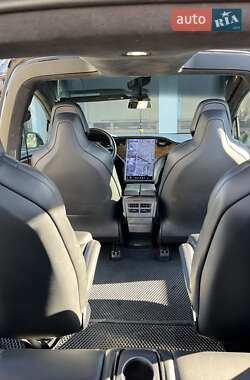 Внедорожник / Кроссовер Tesla Model X 2019 в 