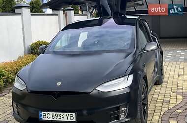 Внедорожник / Кроссовер Tesla Model X 2019 в 