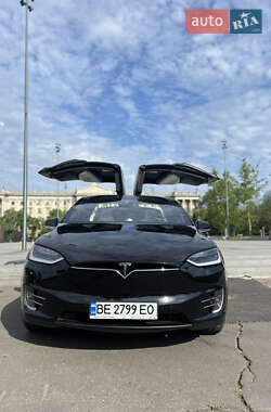 Внедорожник / Кроссовер Tesla Model X 2018 в 