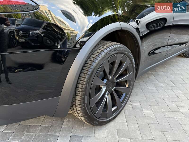 Внедорожник / Кроссовер Tesla Model X 2023 в Киеве