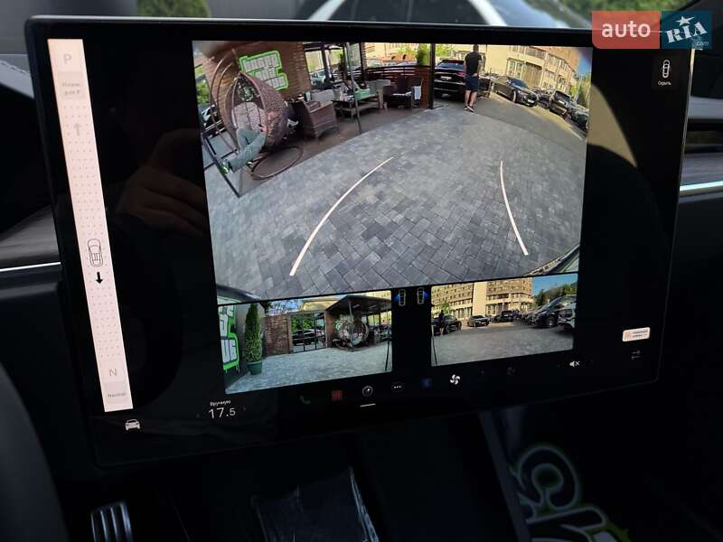 Внедорожник / Кроссовер Tesla Model X 2023 в Киеве