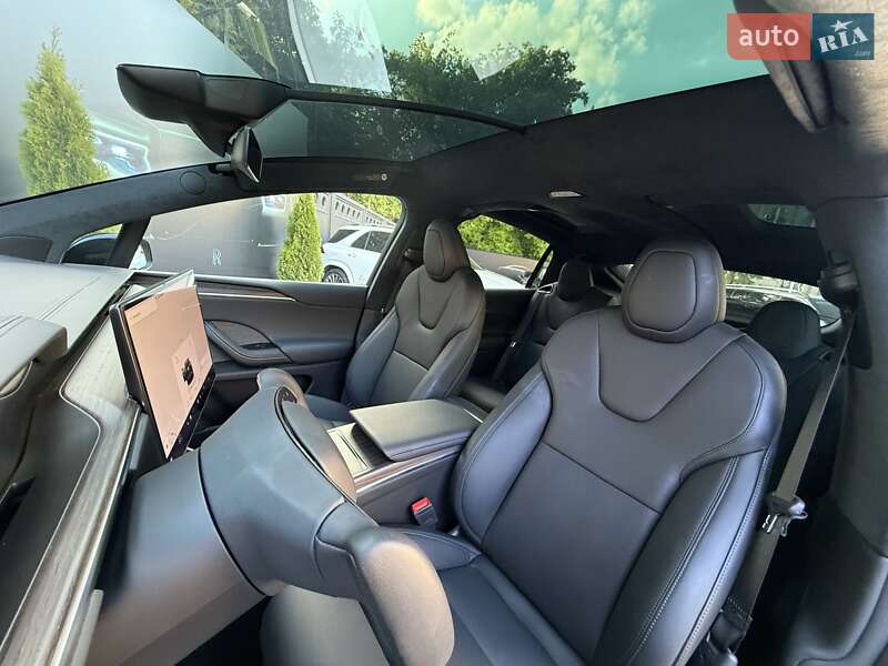 Внедорожник / Кроссовер Tesla Model X 2023 в Киеве