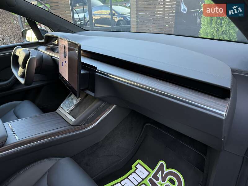 Внедорожник / Кроссовер Tesla Model X 2023 в Киеве