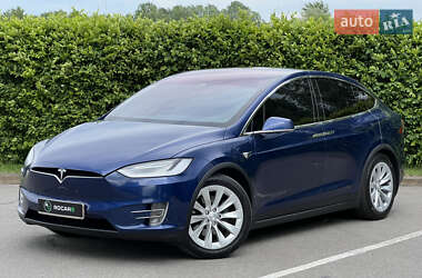 Внедорожник / Кроссовер Tesla Model X 2018 в 