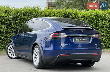 Внедорожник / Кроссовер Tesla Model X 2018 в 