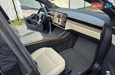 Позашляховик / Кросовер Tesla Model X 2022 в 