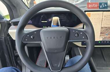 Позашляховик / Кросовер Tesla Model X 2022 в 