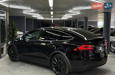 Внедорожник / Кроссовер Tesla Model X 2017 в 