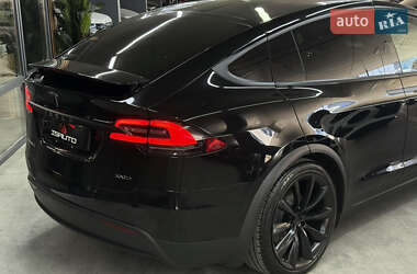 Внедорожник / Кроссовер Tesla Model X 2017 в 