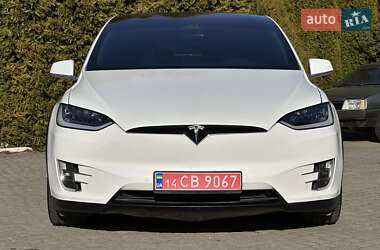 Внедорожник / Кроссовер Tesla Model X 2018 в 