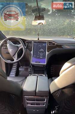 Внедорожник / Кроссовер Tesla Model X 2016 в 
