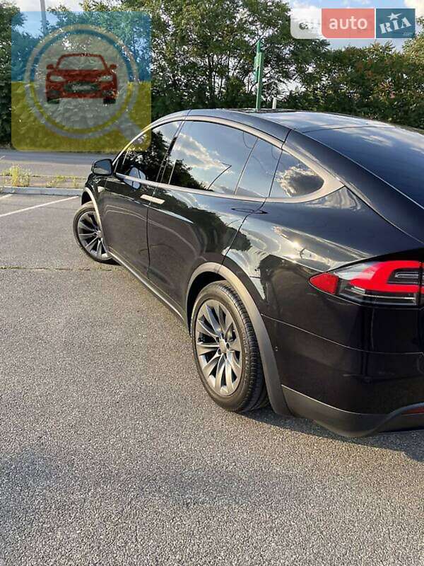 Позашляховик / Кросовер Tesla Model X 2016 в Одесі фото 7 Позашляховик / Кросовер Tesla Model X 2016 в Одесі