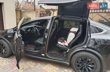 Внедорожник / Кроссовер Tesla Model X 2016 в 